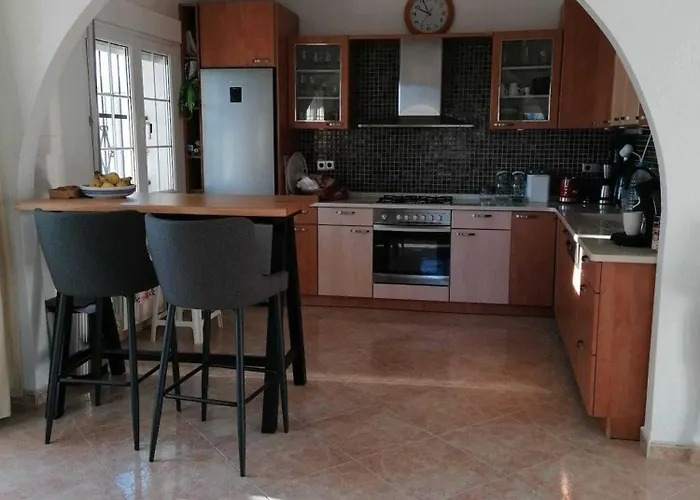 Spanish With Private Pool Villa *