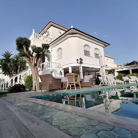 Spanish With Private Pool Villa *