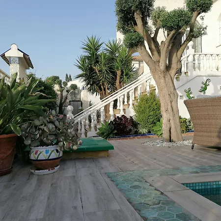 Villa Spanish With Private Pool